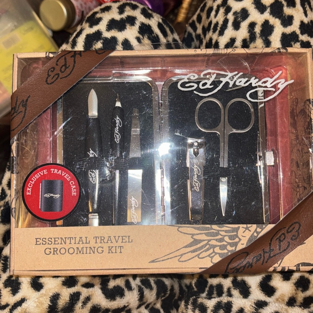 ED Hardy traveling grooming kit